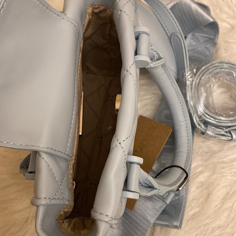 NWT Steve Madden (BBABI) Satchel Crossbody Bag w/Air Pod Case- *Limited Edition* - Picture 10 of 15